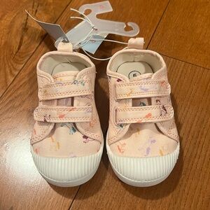 Cat & Jack Toddler Sz 5 Sneakers